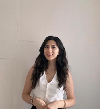 Ece Kızıl